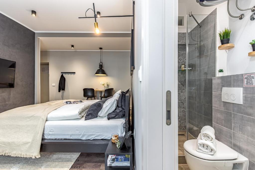 567bd0b7-1d8a-4097-a154-9d02059eb610