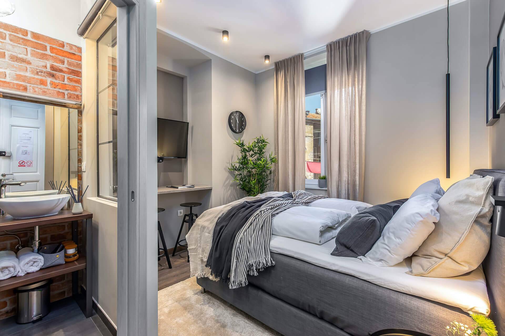 Rijeka-Room-Bedroom-Topaz-HEADER1